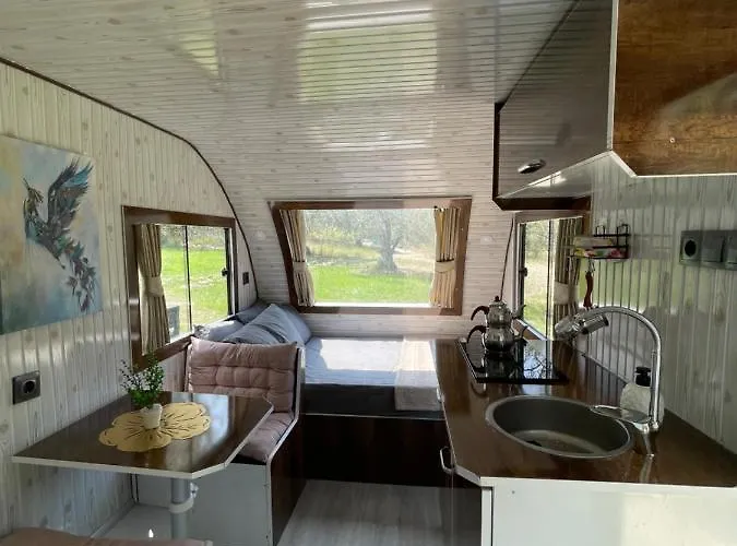 مكان تخييم Caravan ديكيلي