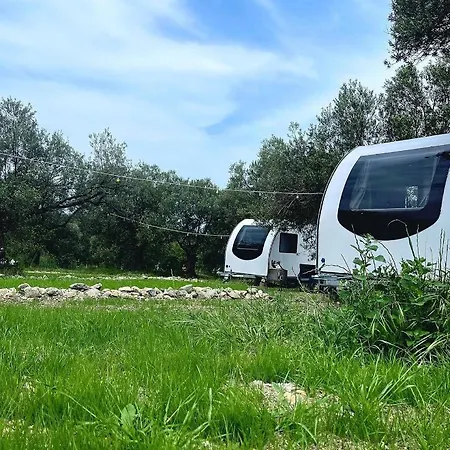 Caravan * Dikili
